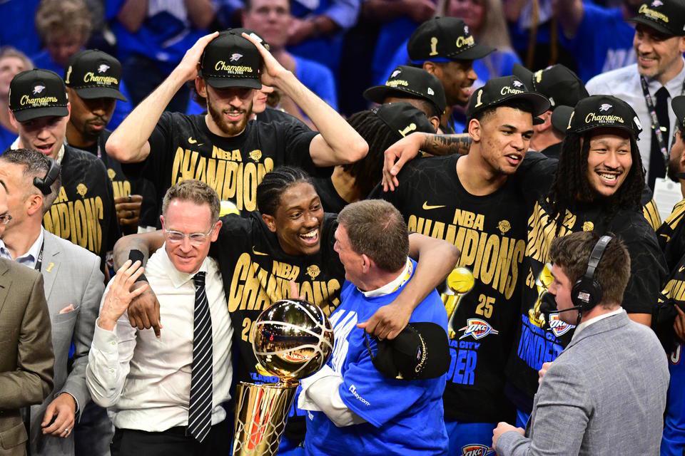 雷霆夺冠密码之三：无需“钞能力”，总经理运筹帷幄、慧眼识珠