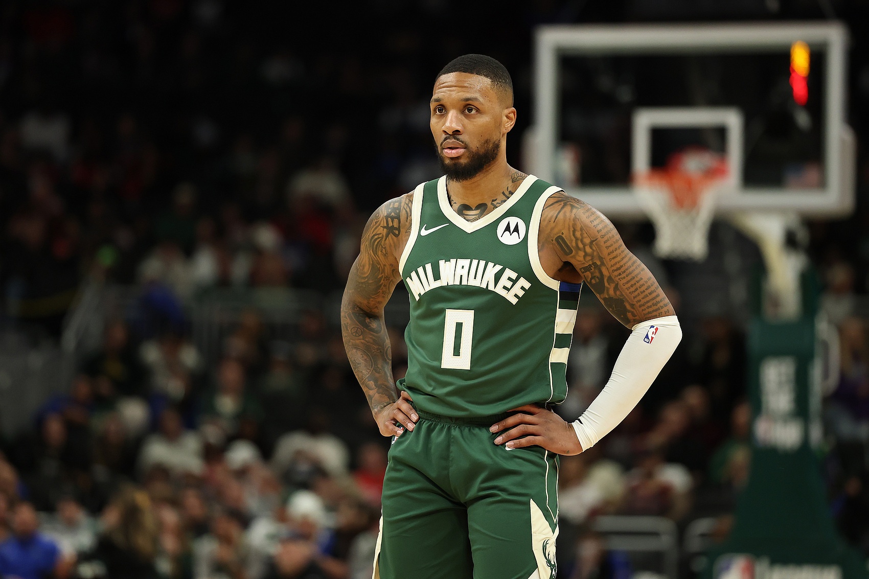 开云官网-被裁过10大球星：湖人F4惨淡收场 马刺对名宿下刀🤣1人不职业