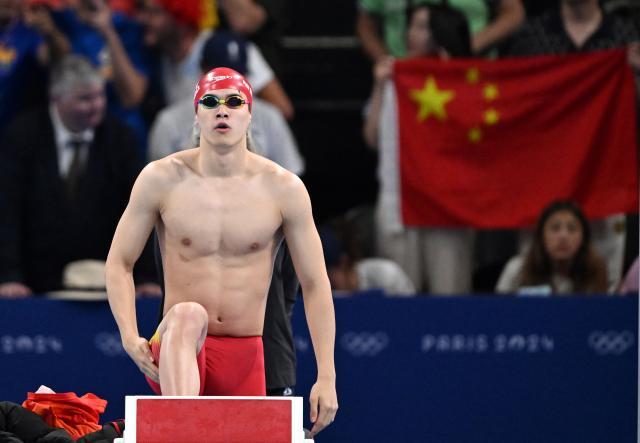 开云-奥运游泳中国12枚奖牌创历史 潘展乐张雨霏立大功
