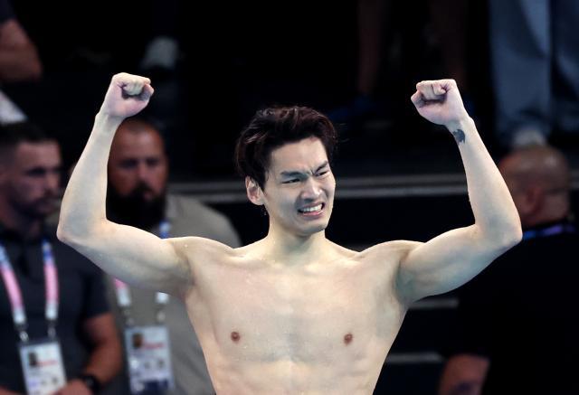 1722814239895078587.jpg 巴黎奥运会丨游泳——中国队获男子4x100米混合泳接力金牌XxjpseC007775_20240805_MVPFN0A001.jpg