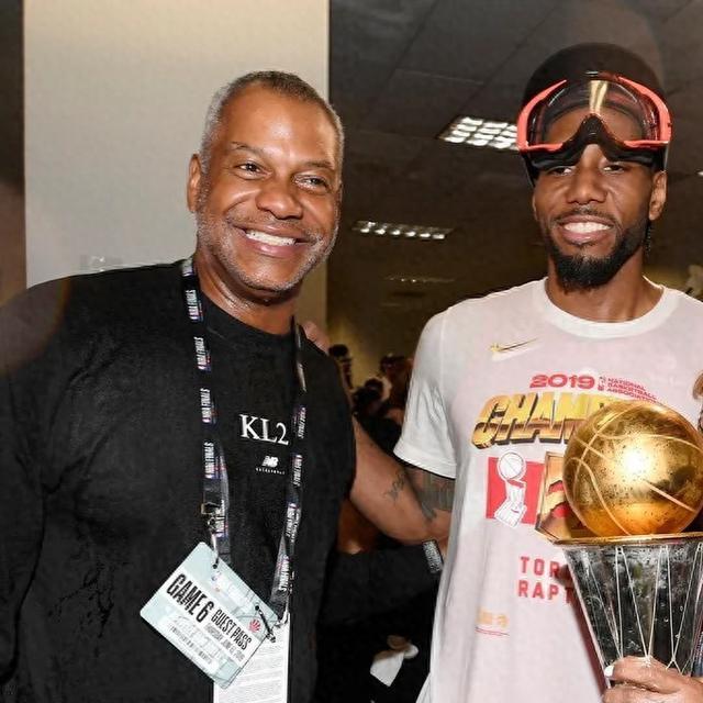 开云体育官网-涉事公司当年迟迟未向小卡支付175万 卡舅很愤怒 快船小股东解难