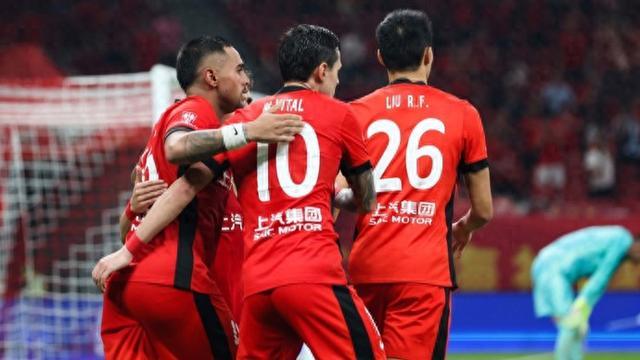 开云体育官网-独造四球助海港4比2击败玉昆，表现不凡的刘若钒为何赛后专程感谢武磊？