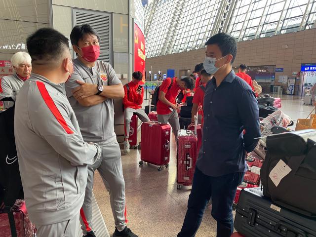 kaiyun-金牌副手相助海港战亚冠 冠军一代队长：压力=动力