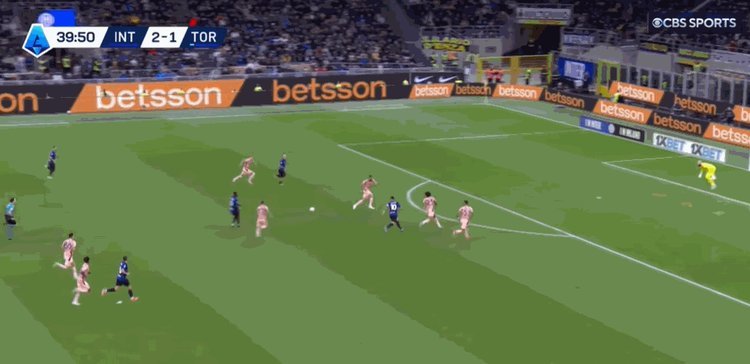 1728163839206080839.gif 迪马尔科.gif